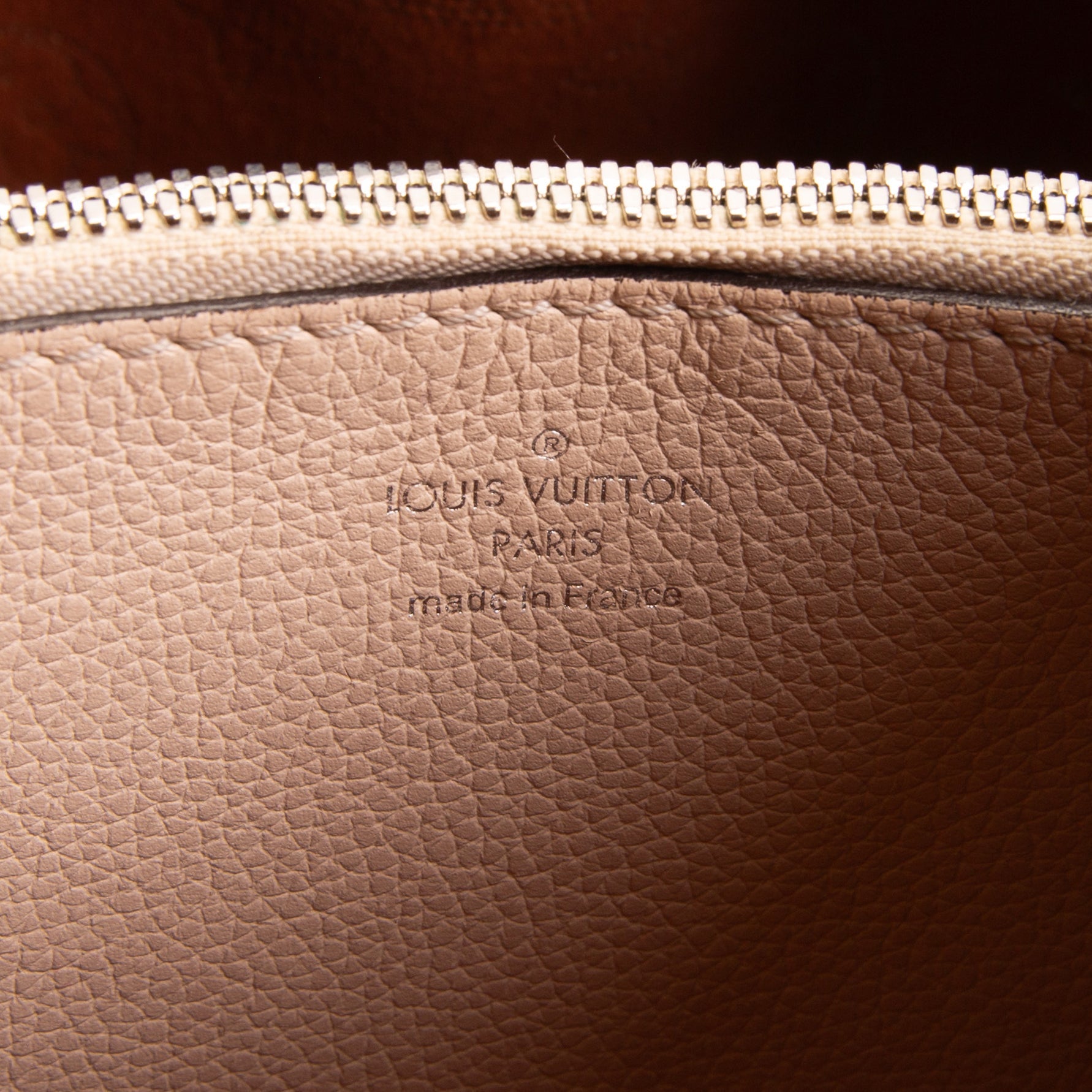 LOUIS VUITTON Muria Mahina Bucket Bag - Crème