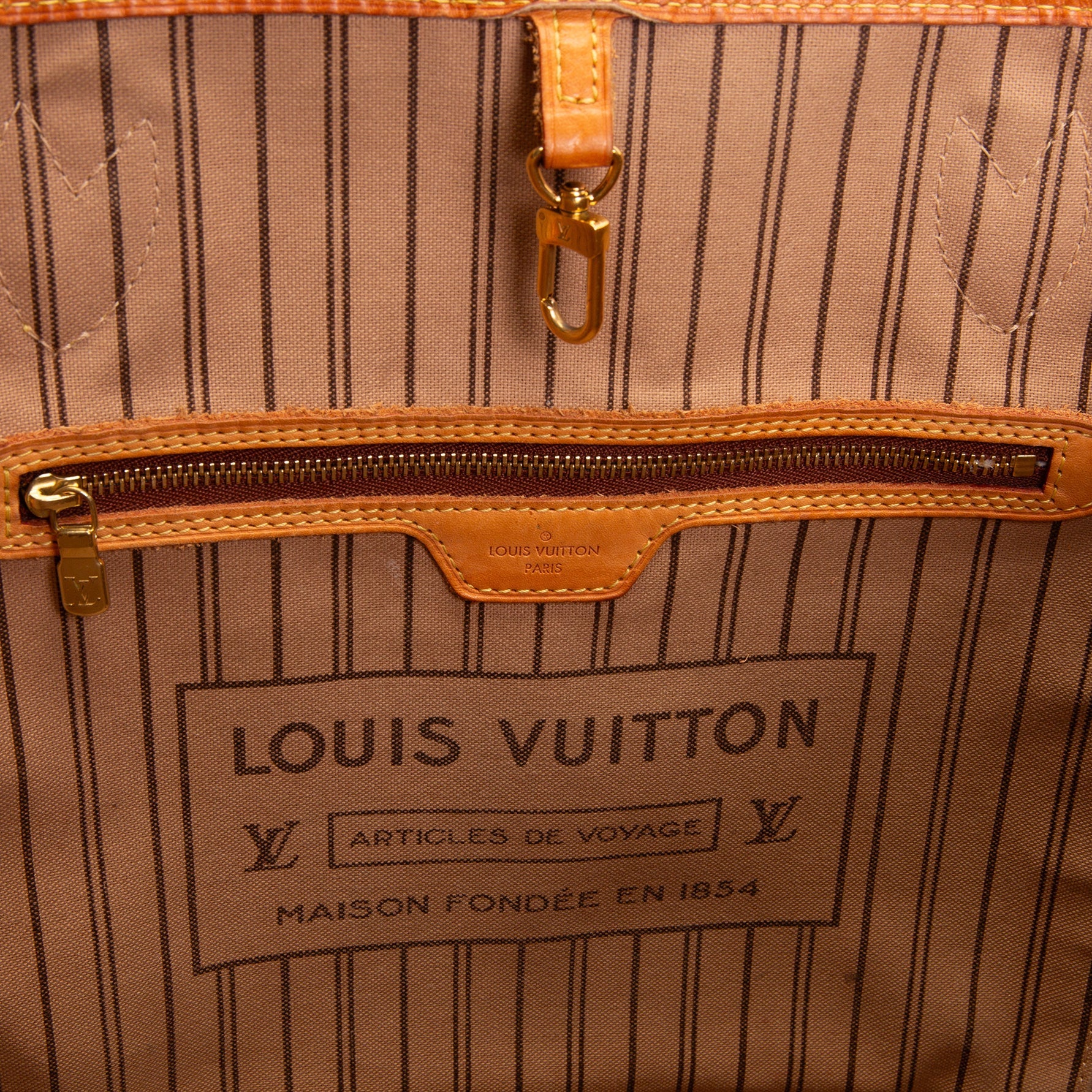 LOUIS VUITTON Monogram Neverfull MM