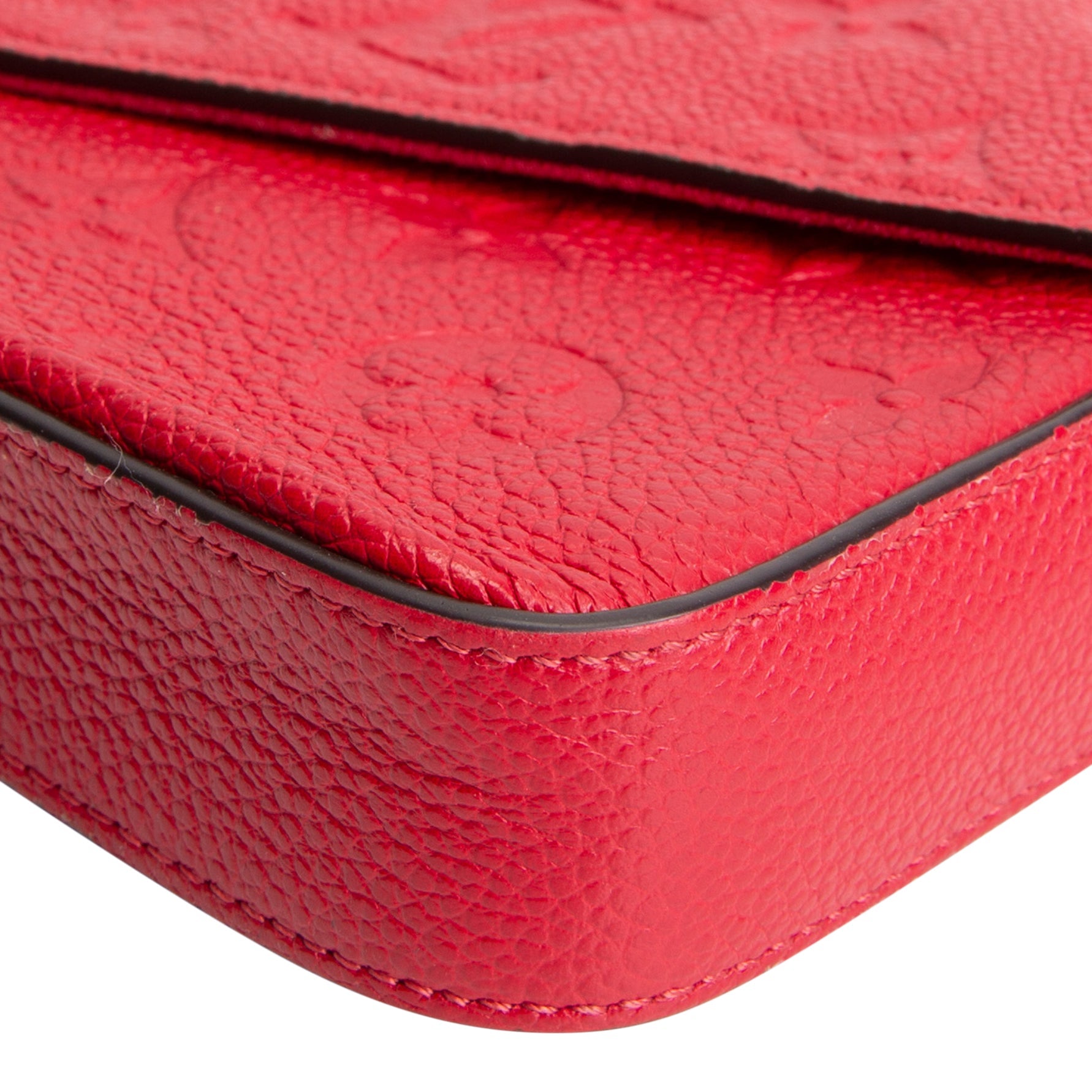 LOUIS VUITTON Empreinte Pochette Felicie - Red