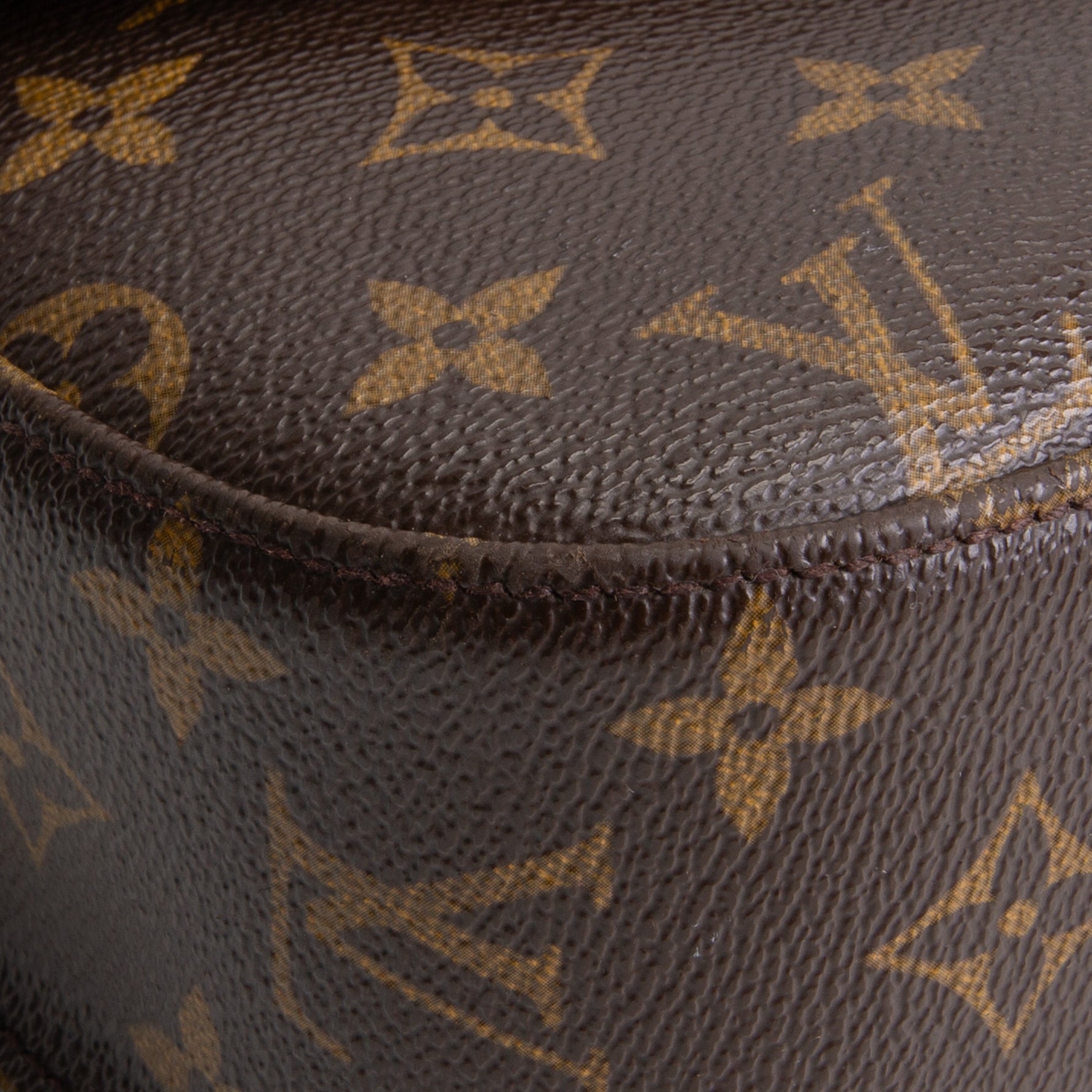 LOUIS VUITTON Vintage Saint Cloud GM Monogram
