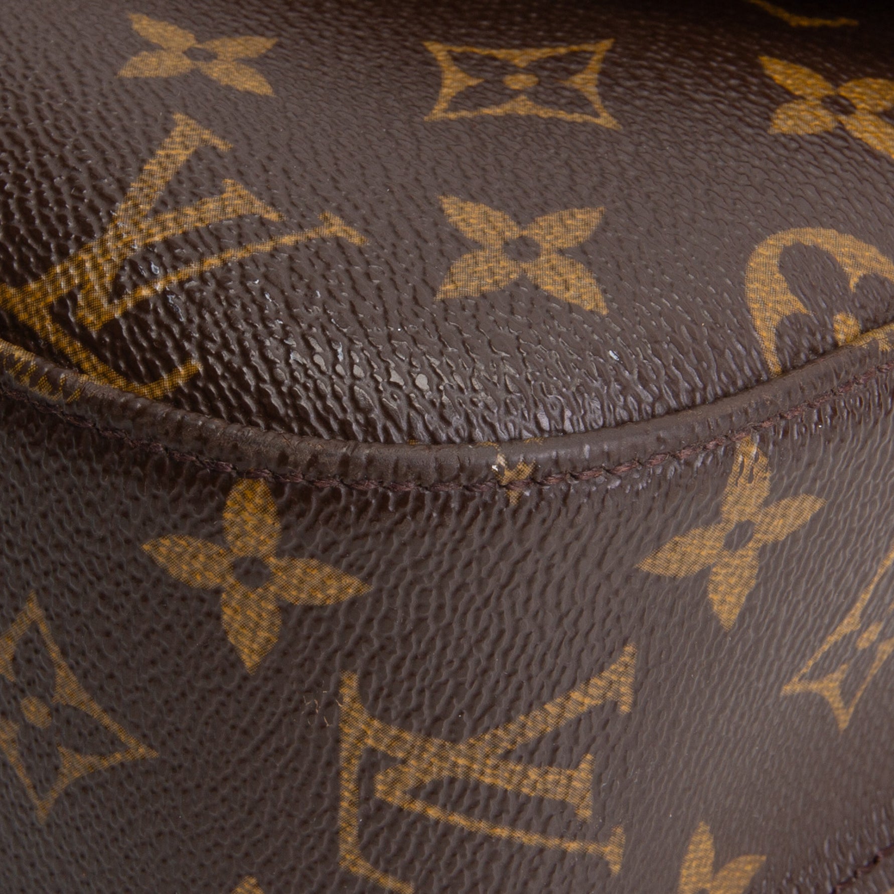 LOUIS VUITTON Vintage Saint Cloud GM Monogram
