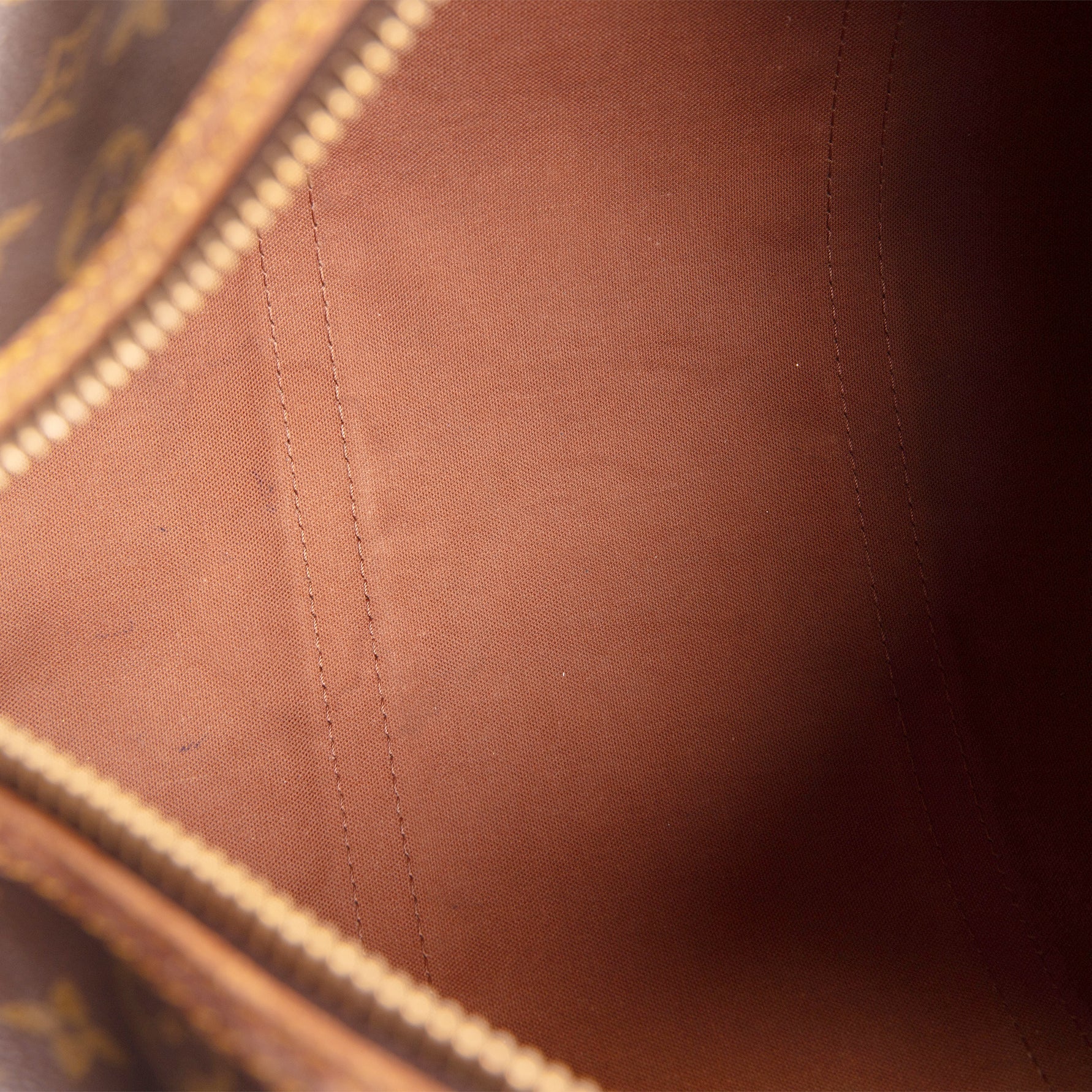 LOUIS VUITTON Vintage Sac Souple 35 Monogram OUTLET FINAL SALE