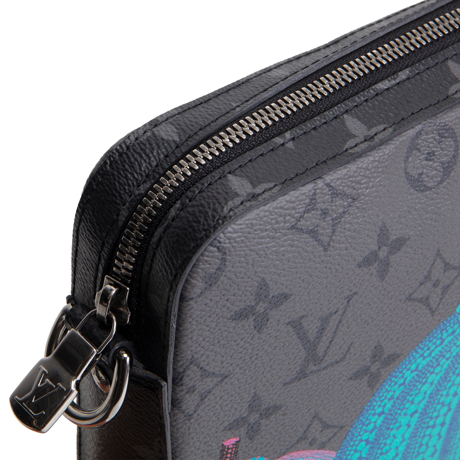 LOUIS VUITTON x Yayoi Kusama Monogram Eclipse Trio Messenger