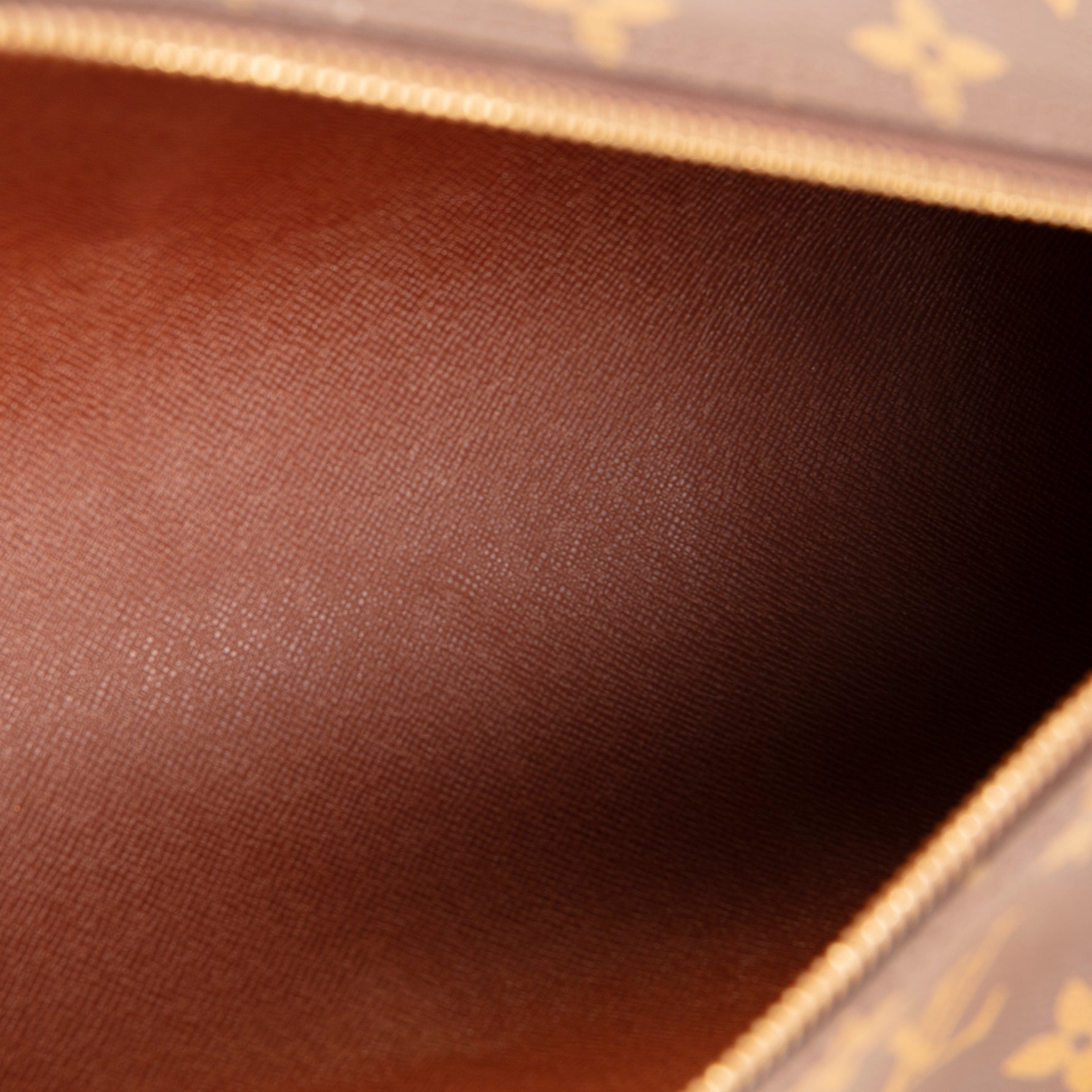 LOUIS VUITTON Vintage Papillon 30 - Monogram