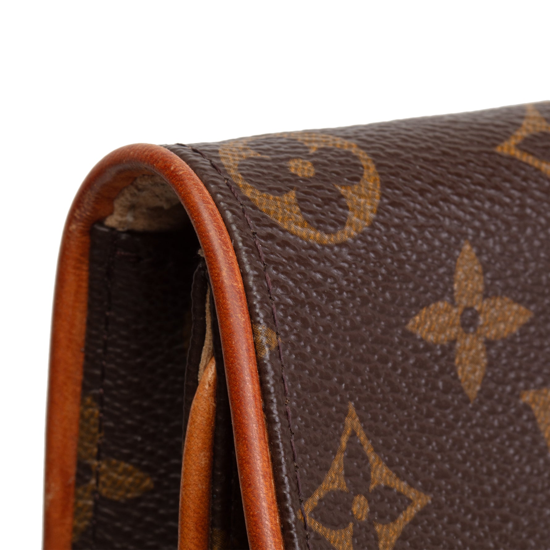 LOUIS VUITTON Vintage Monogram Pochette Florentine Crossbody Bag