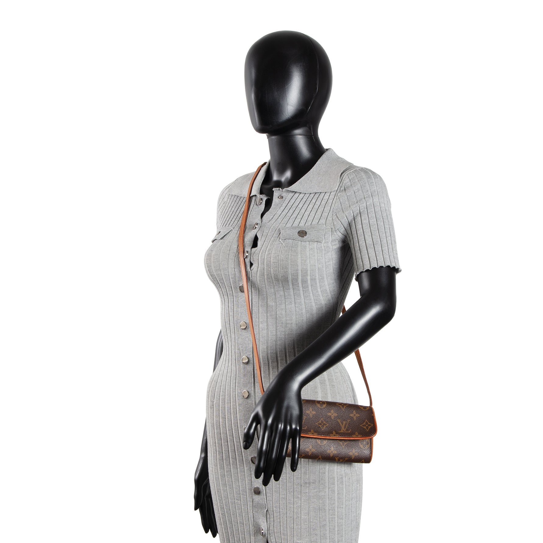 LOUIS VUITTON Vintage Monogram Pochette Florentine Crossbody Bag