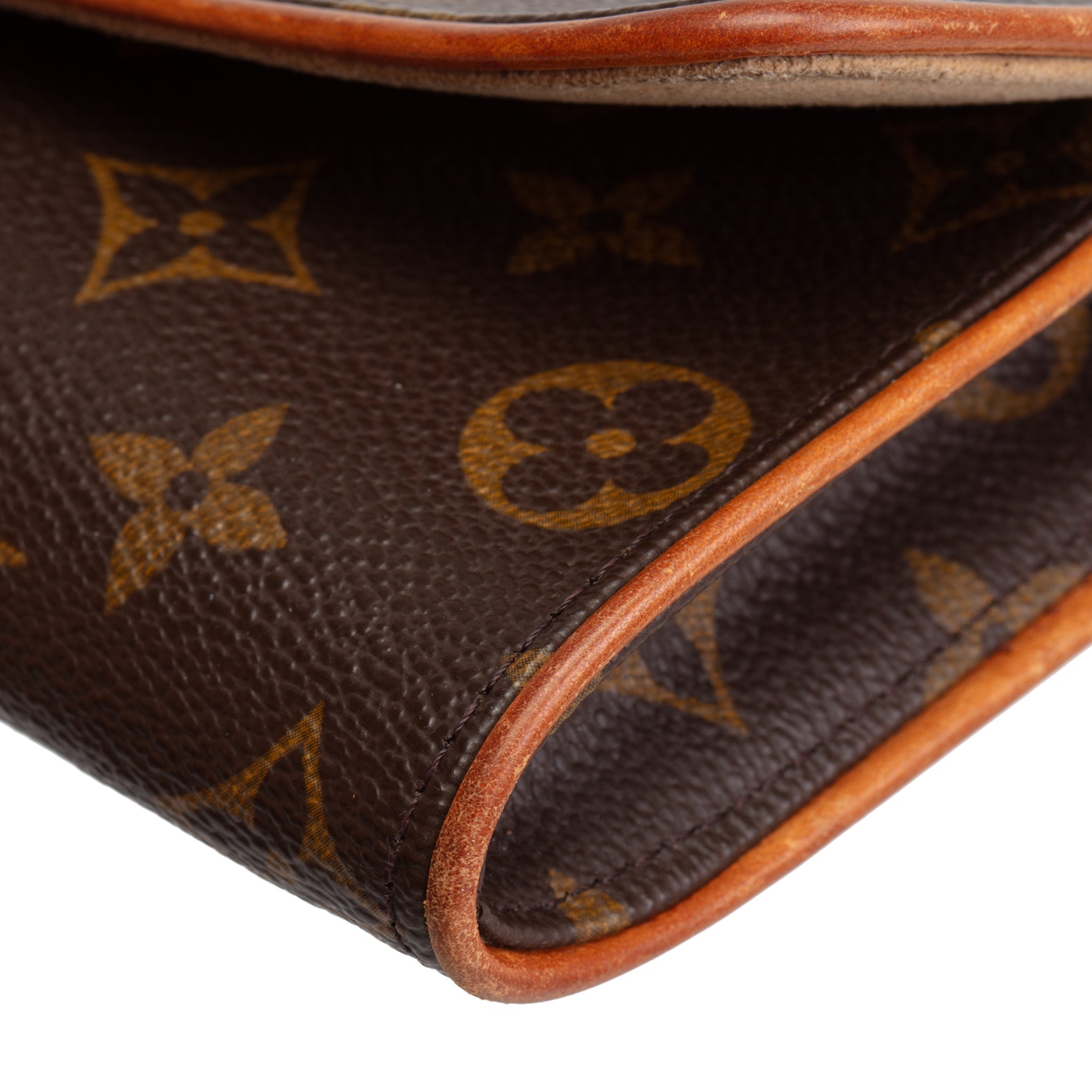 LOUIS VUITTON Vintage Monogram Pochette Florentine Crossbody Bag