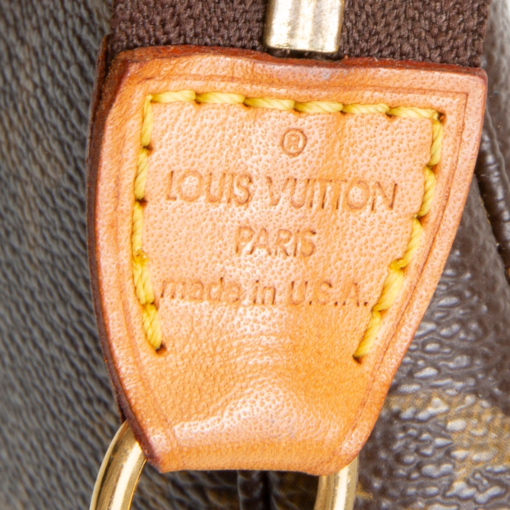 LOUIS VUITTON Vintage Monogram Pochette Accessoires OUTLET FINAL SALE