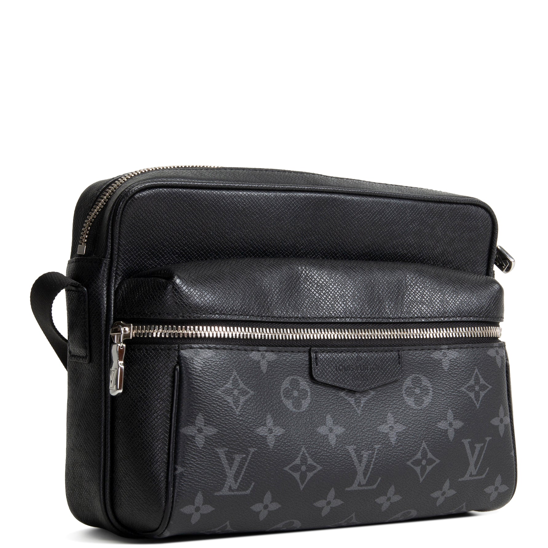 LOUIS VUITTON Taigarama Outdoor Messenger - Black