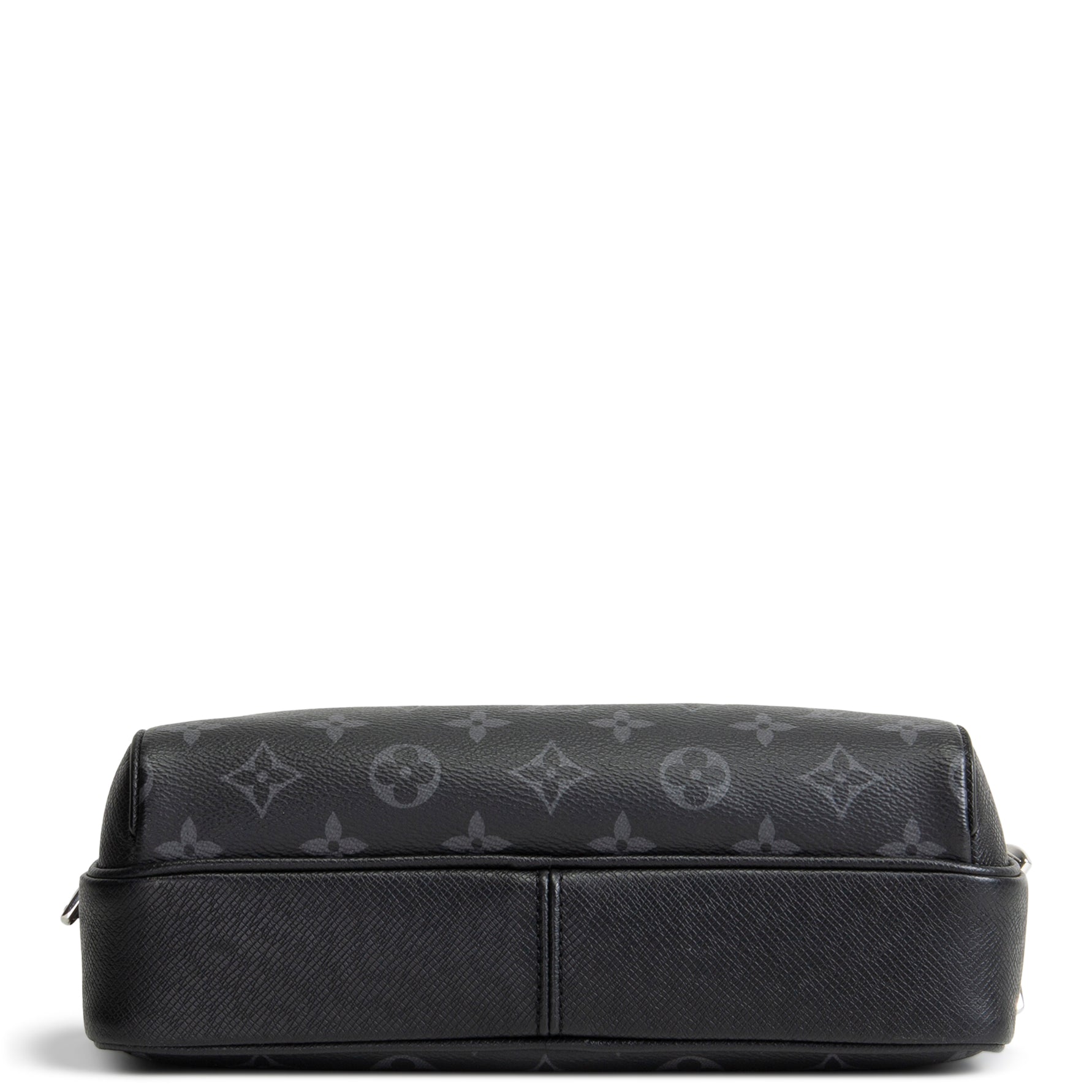 LOUIS VUITTON Taigarama Outdoor Messenger - Black