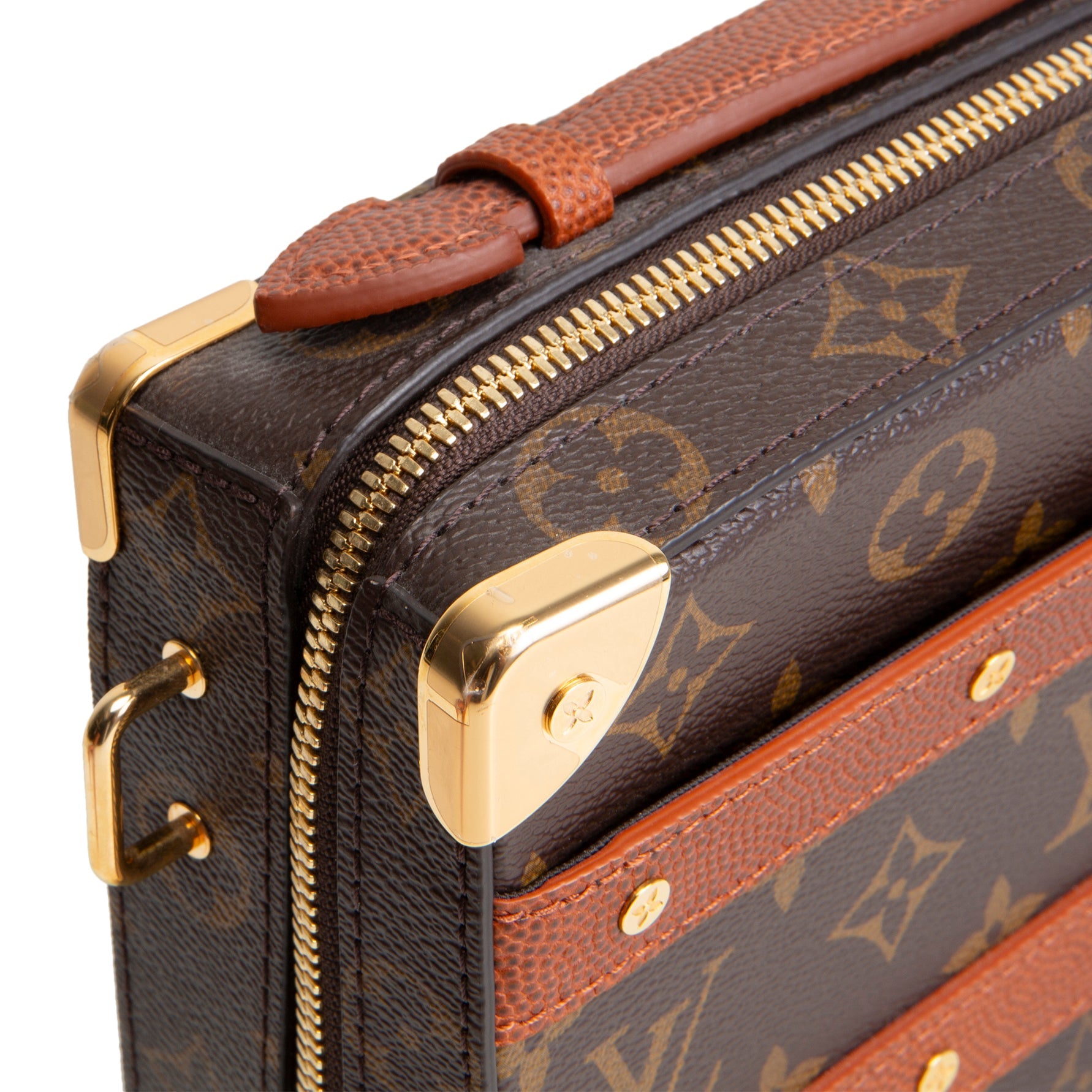 LOUIS VUITTON x NBA Trunk Bag Monogram