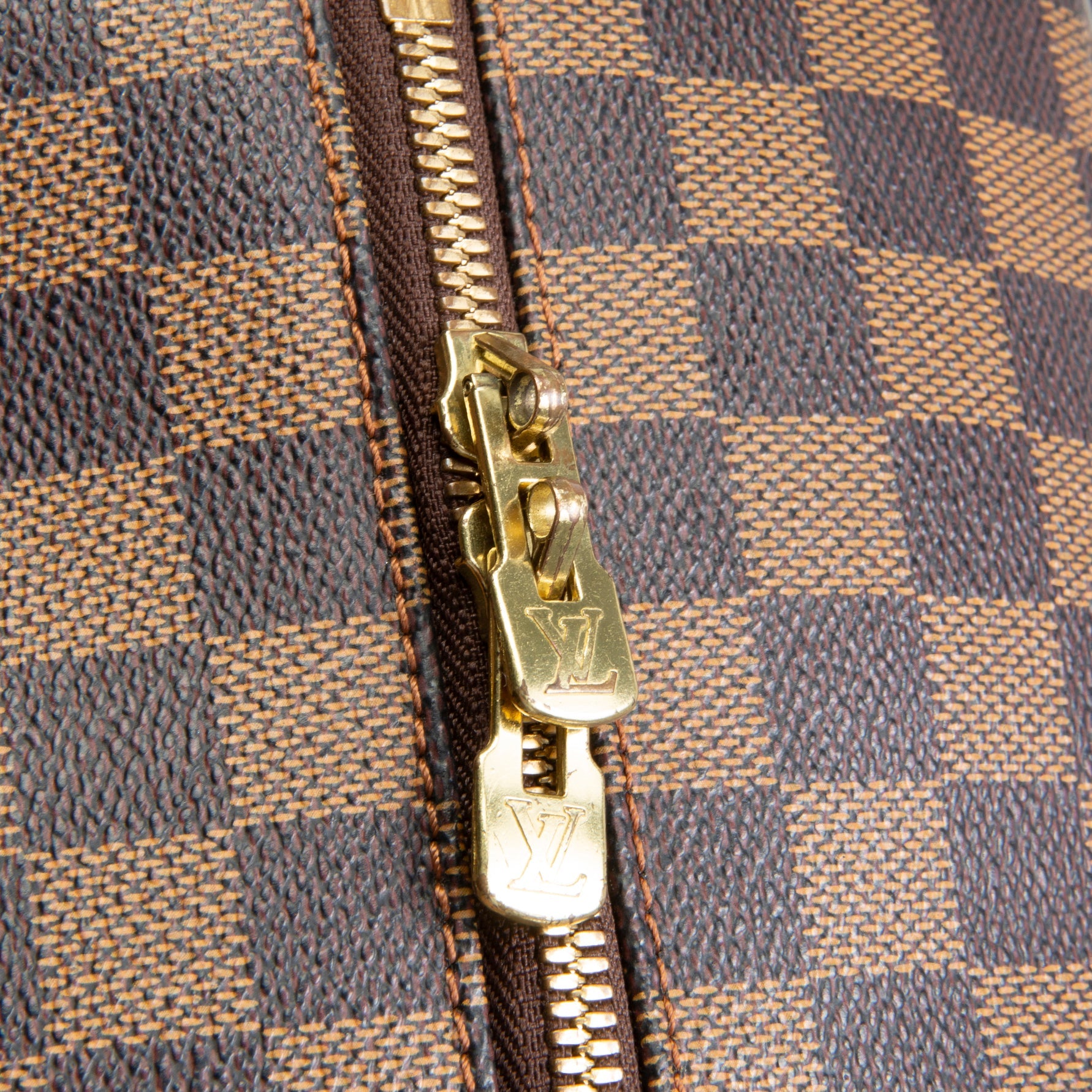 LOUIS VUITTON Vintage Damier Ebene Nolita 24 Heures